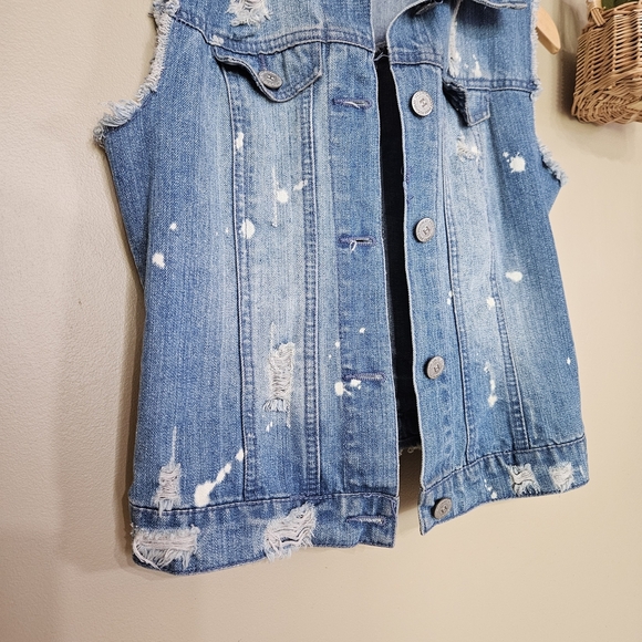 Vintage Distressed Denim Vest Women’s Jean Sleeveless Jacket Grunge Y2K Size S - Picture 7 of 10